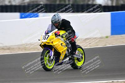 media/Apr-18-2025-TrackDaz (Fri) [[45f5874c44]]/A Group/Session 3 (Turn 6 - Outside)/